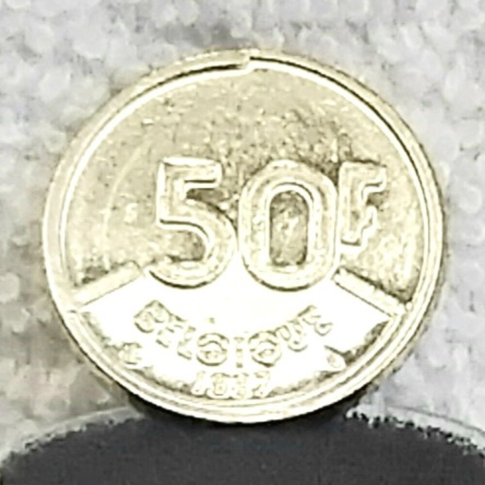 Circulated 1987 Belgium Belgique 50F Coin!!